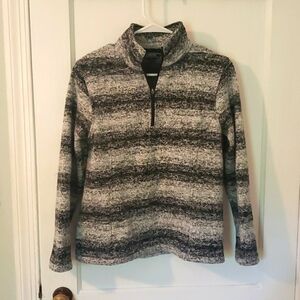 Lands' End Pullover, Size S